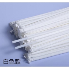 白色吸管